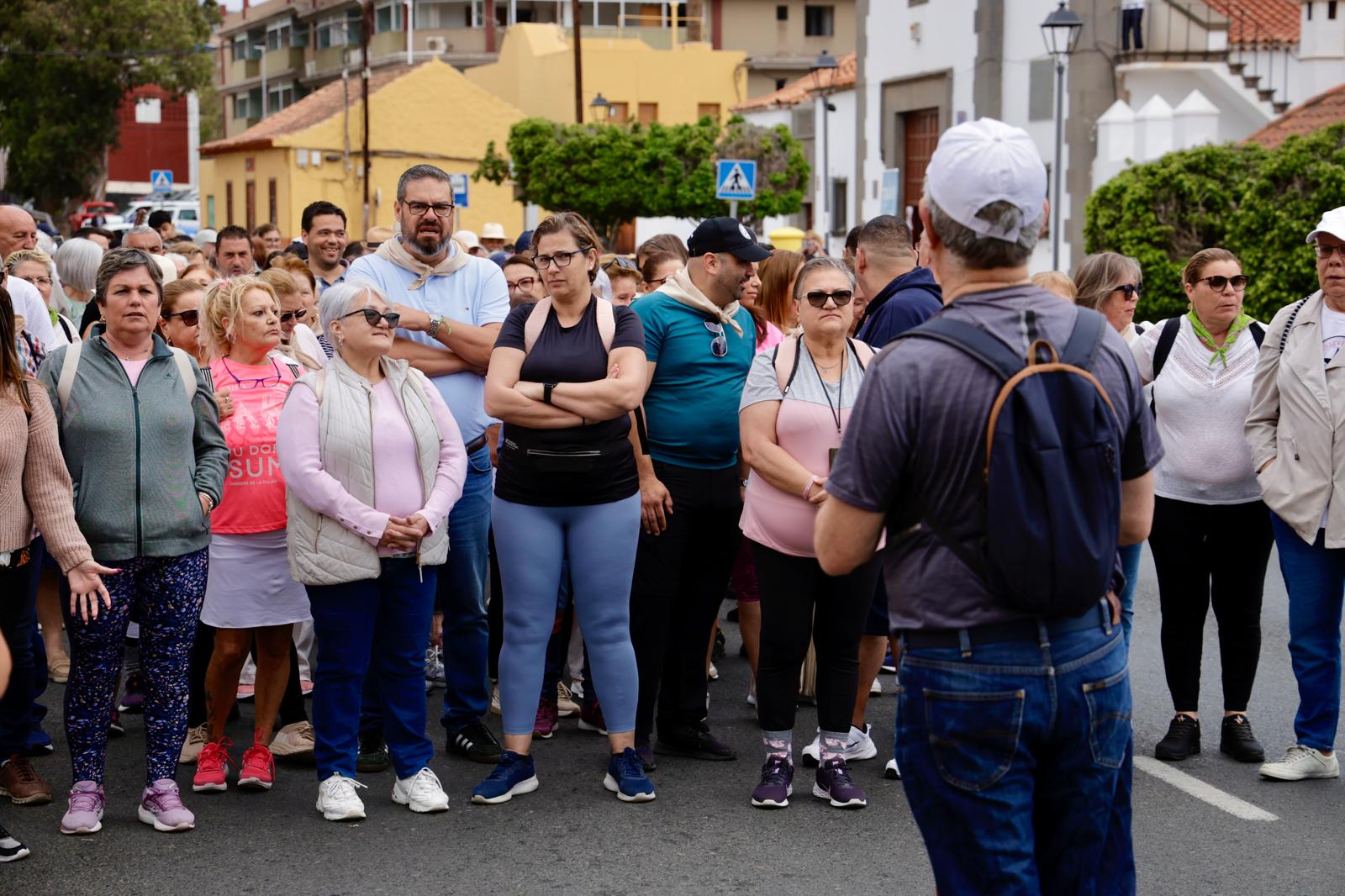 Con fe y devoción, de Jinámar a Telde para ver a la Virgen del Pino