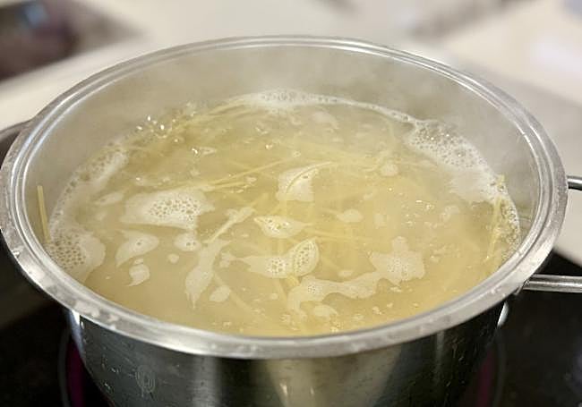 Cocemos los espaguetis