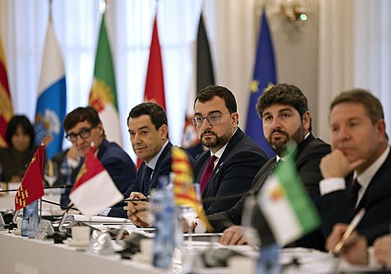 Marchando otra de constitucionalismo del PP!!