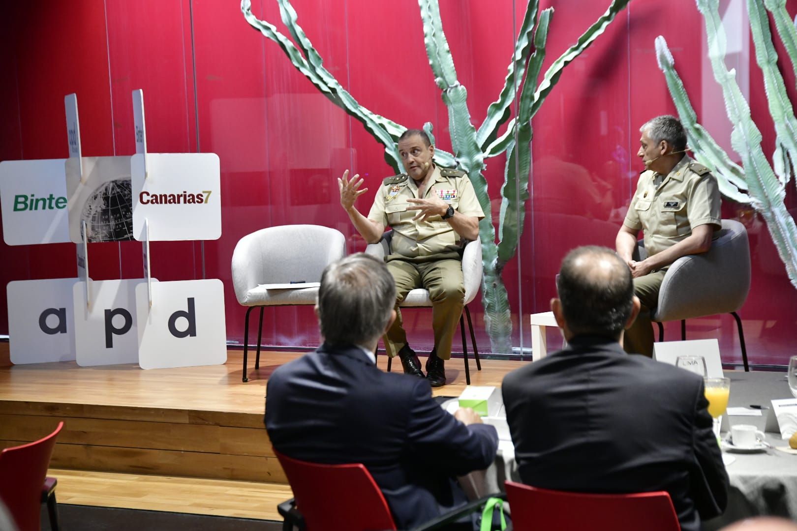 Foro CANARIAS7 | &#039;Debate sobre el nuevo papel de las armas nucleares en el contexto mundial&#039;