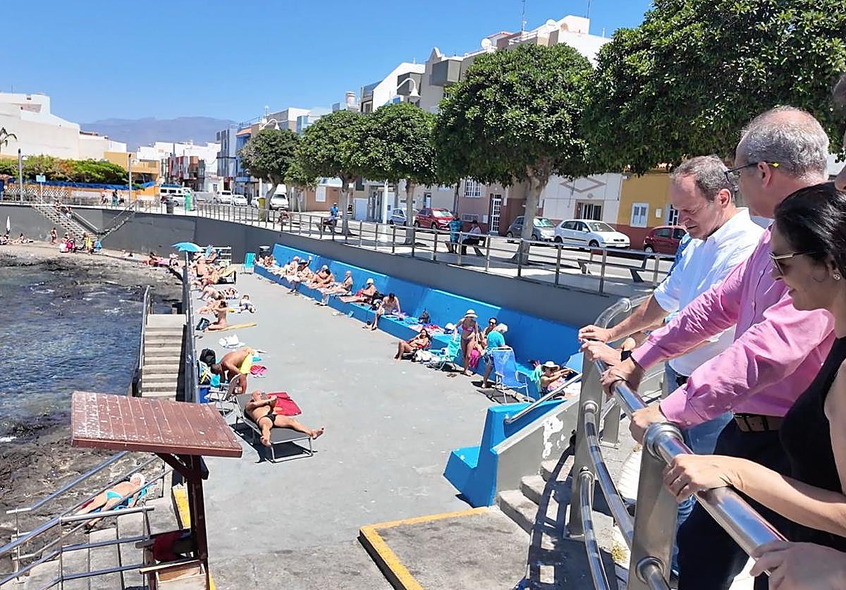 Visita a la playa de Arinaga junto al director general de Costas.