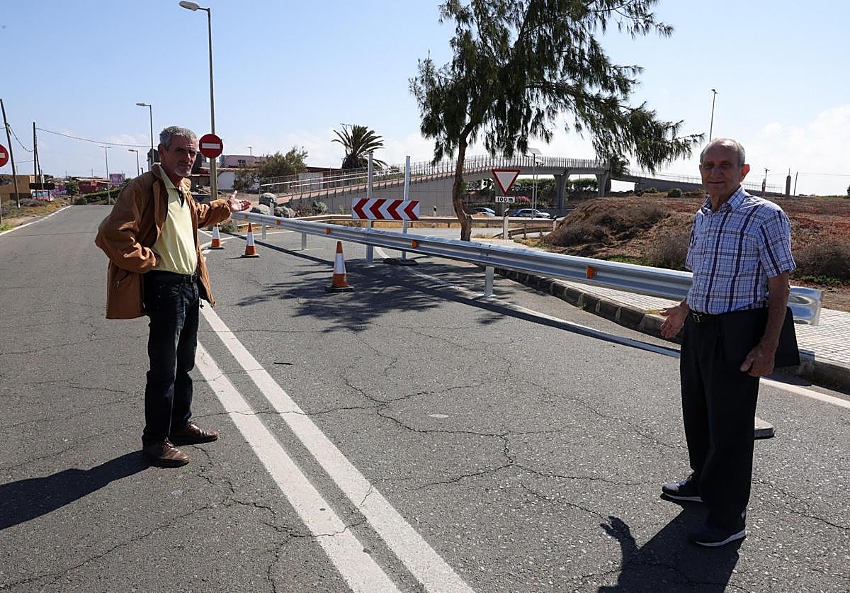 Vecinos y comerciantes de La Pardilla denuncian que «han condenado el barrio»