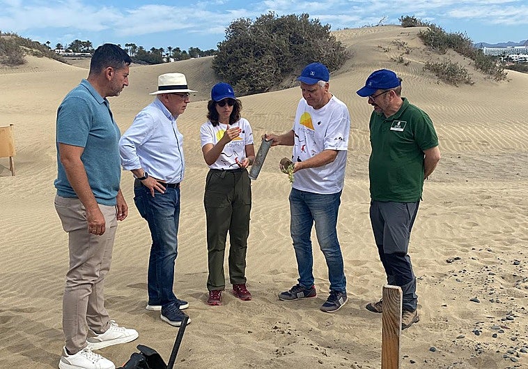 Explicación del proyecto, con la presencia de Antonio Morales, Alejandro Marichal y Marta Martínez Pérez.