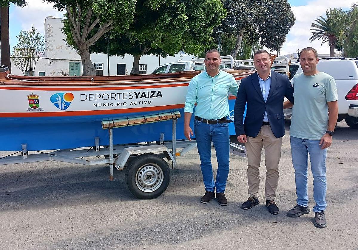 Momento de la entrega del barquillo.