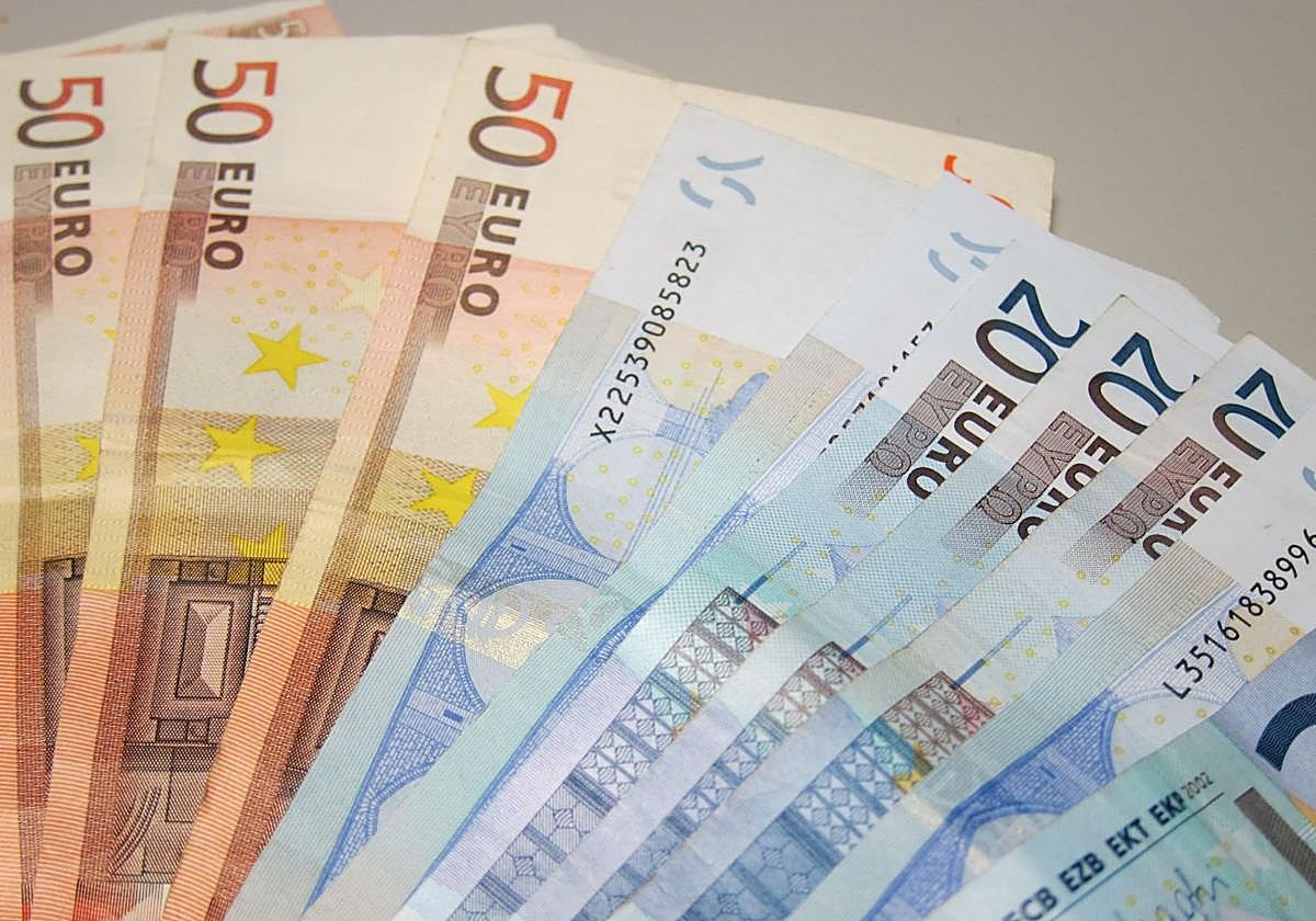 Algo más que los salarios