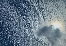 Cielos nubosos y posibles lluvias débiles para despedir la semana en Canarias
