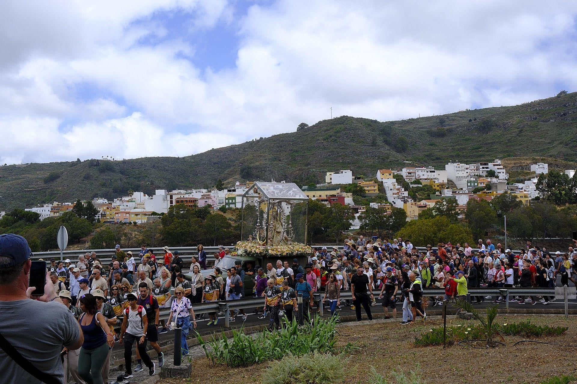 La subida de la Virgen del Pino 2025