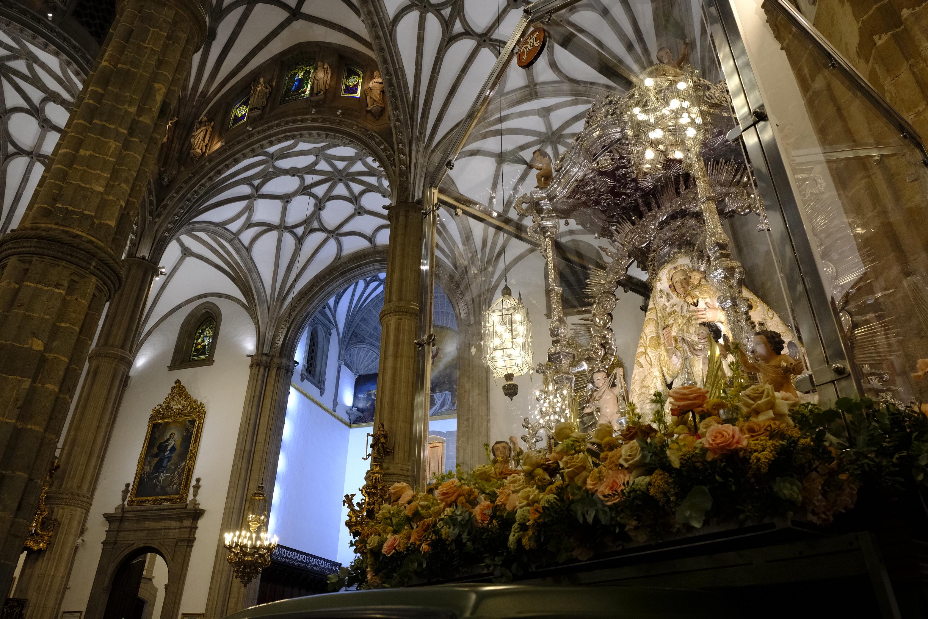 La subida de la Virgen del Pino 2025