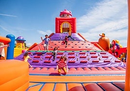 Telde acogerá el parque de atracciones hinchable más grande del mundo