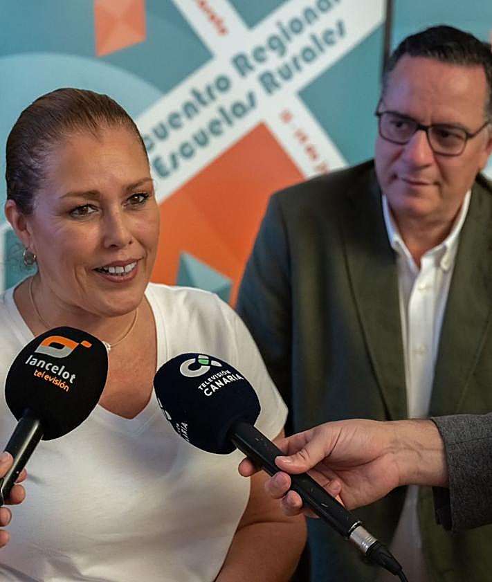 Imagen secundaria 2 - Astrid Pérez en el Encuentro Regional de Escuelas Rurales: «Son guardianes de nuestros valores, cultura e identidad»