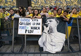 Imagen de varios adolescentes en el concierto de Quevedo del pasado 24 de mayo.