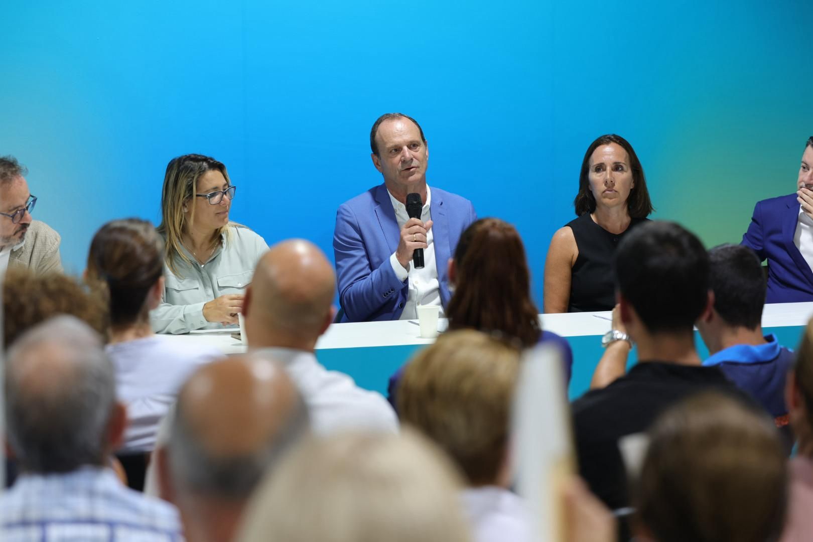 Inauguración de la sede de Primero Canarias