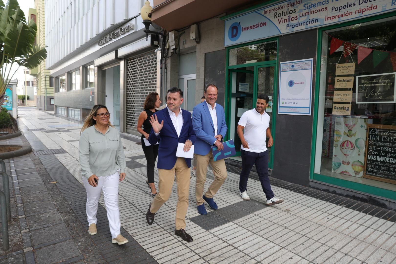 Inauguración de la sede de Primero Canarias