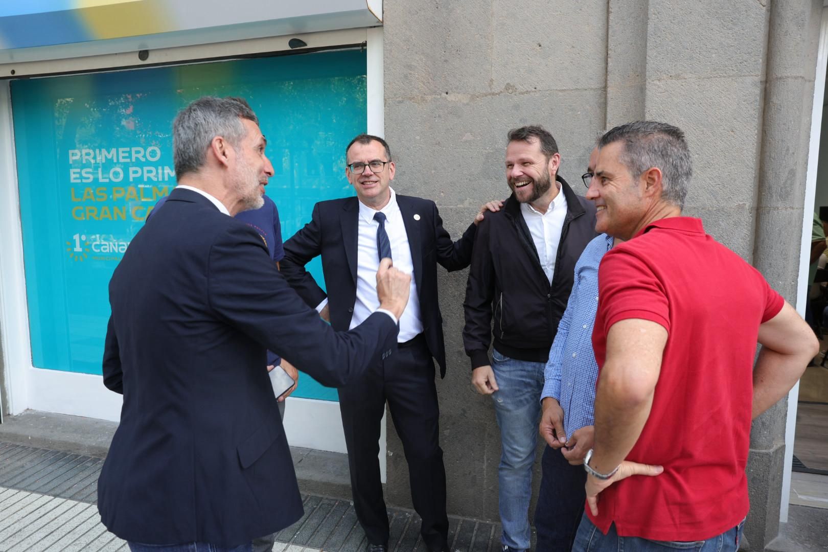 Inauguración de la sede de Primero Canarias