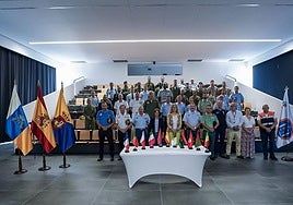 Foto de familia tras la presentación del Canasar 2025.