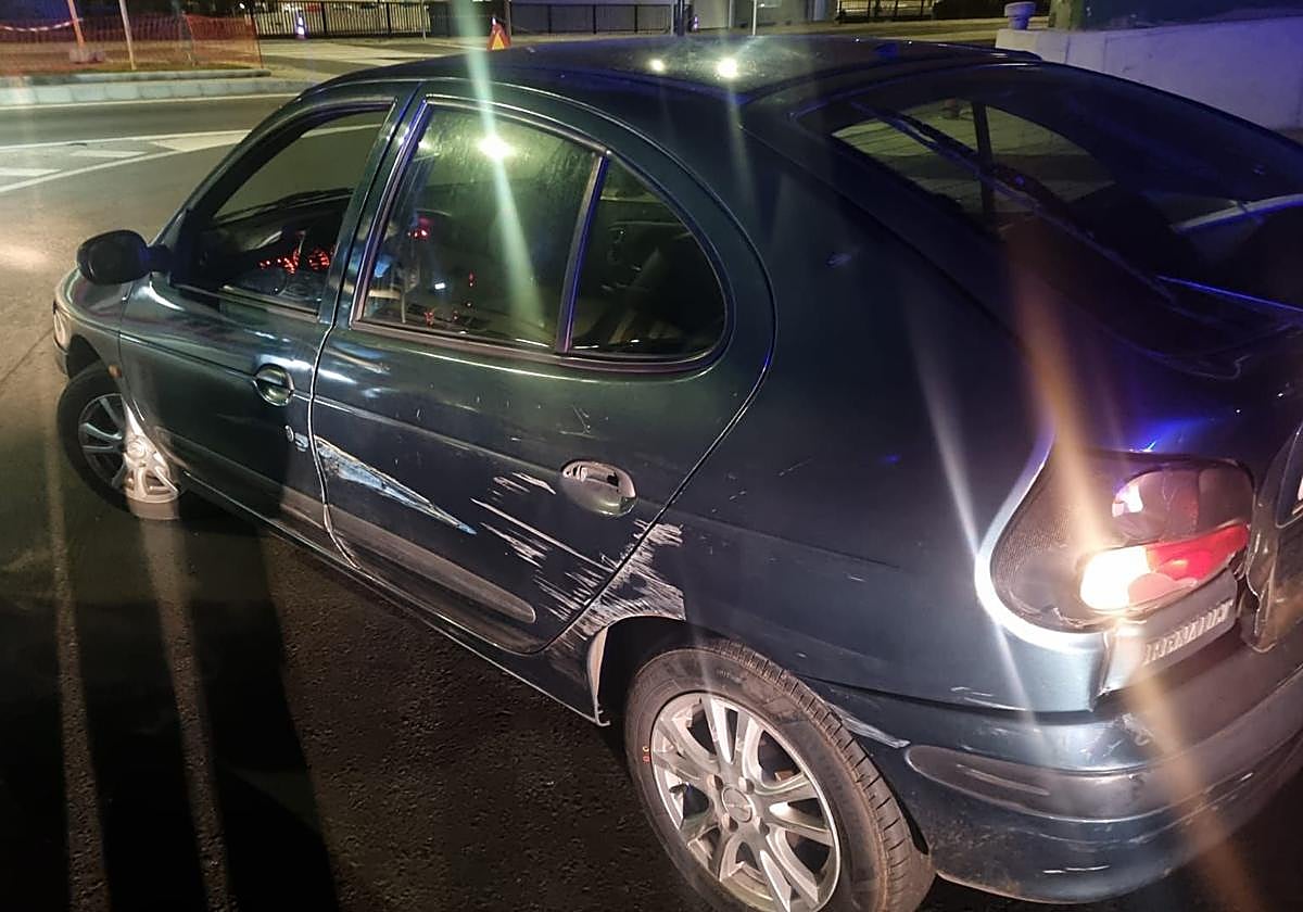 Vehículo con el que se dio a la fuga el individuo.