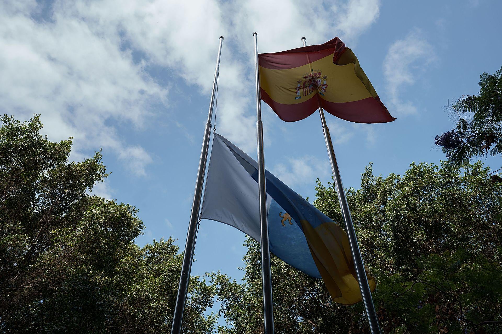 Canarias despide a Manuel Hermoso Rojas