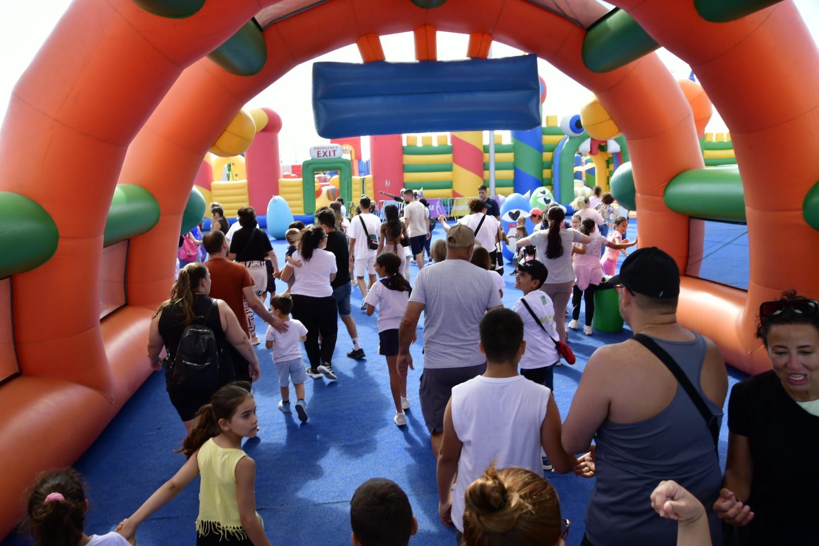 El parque hinchable más grande del mundo, en imágenes