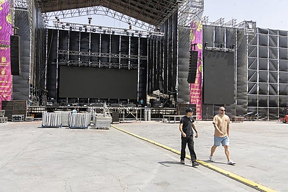 Preparativos para la cita de este fin de semana de la música urbana.