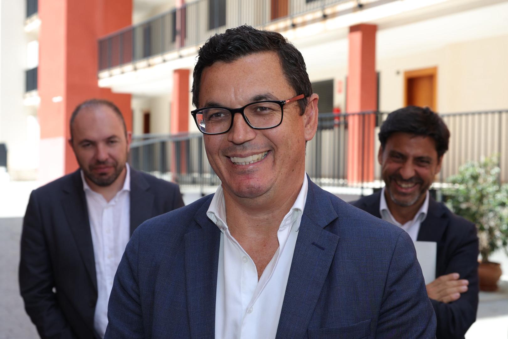 Entrega de nuevas viviendas sociales en Ciudad del Campo