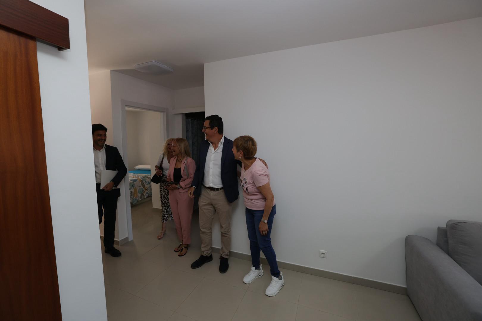 Entrega de nuevas viviendas sociales en Ciudad del Campo