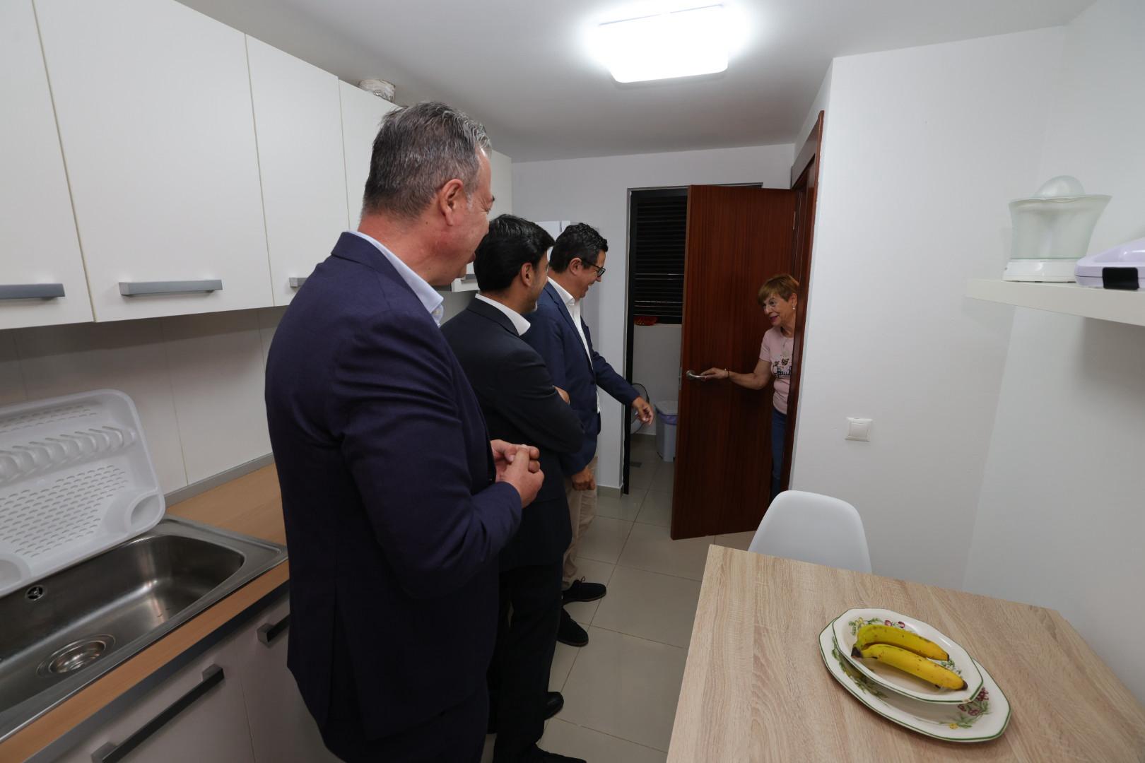 Entrega de nuevas viviendas sociales en Ciudad del Campo