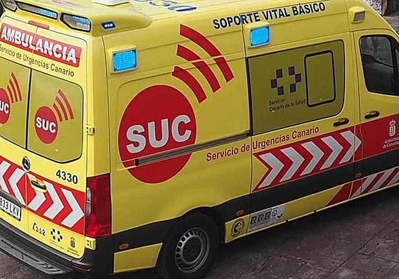 Imagen de archivo de una ambulancia del SUC.