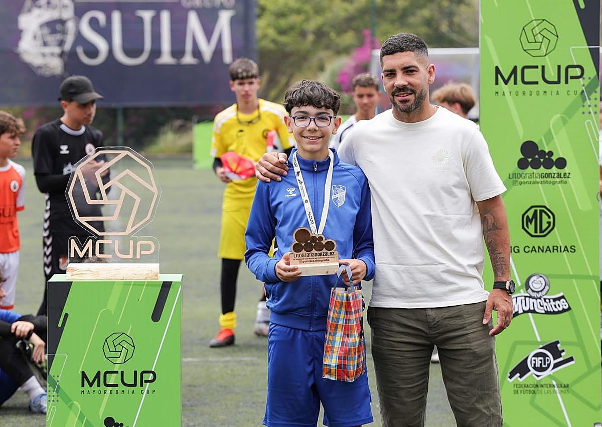 Imagen secundaria 1 - El Acodetti A gana la segunda edición de La Mayordomía Cup