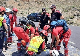 Rescate del turista herido en el Parque Nacional del Teide.
