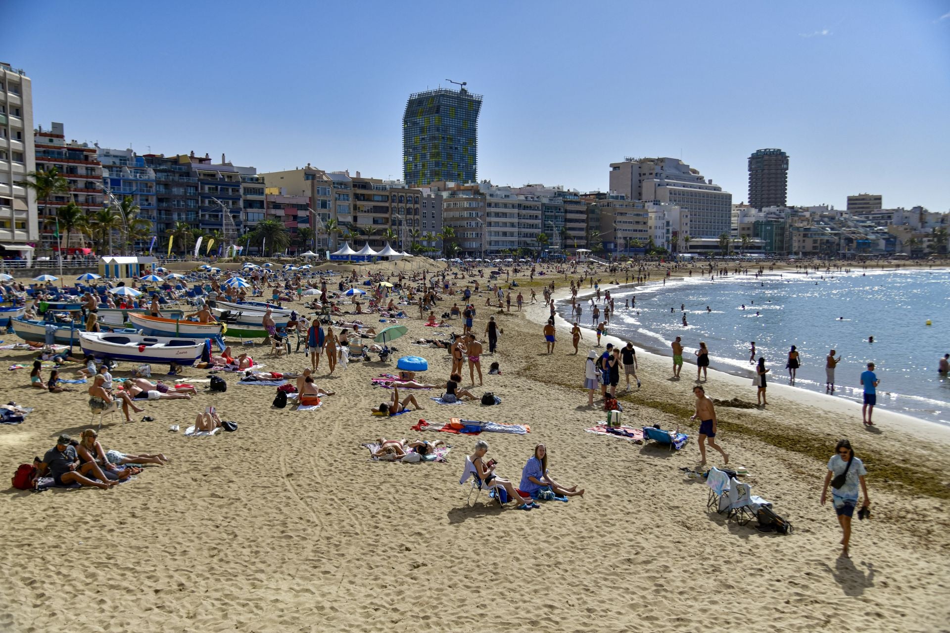 Playa de Las Canteras en una imagen de archivo.