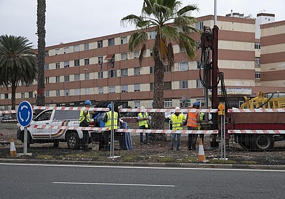 Imagen reciente de las catas realizadas en la rotonda Belén María.