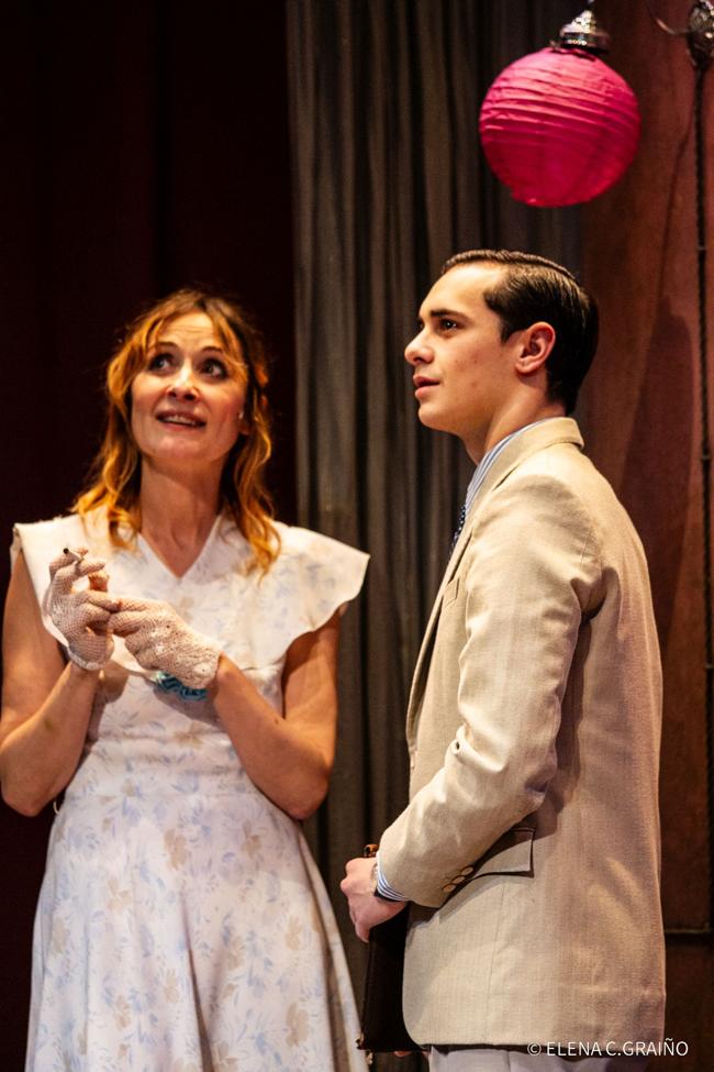 Imagen del montaje de 'Un tranvía llamado deseo', que protagoniza Nathalie Poza.