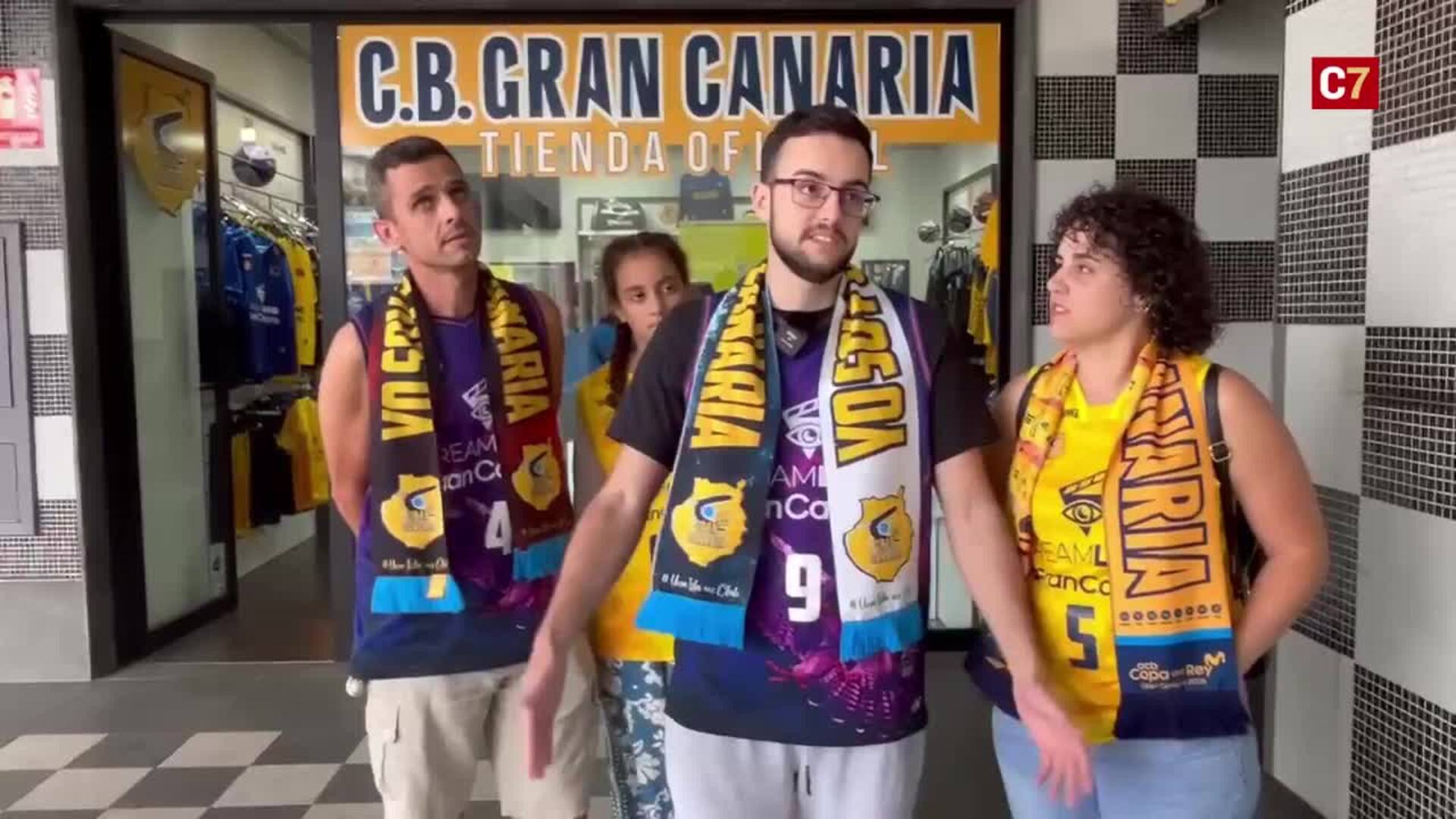 La familia Betancor Castro renueva sus abonos para la temporada 2025-26 del Granca