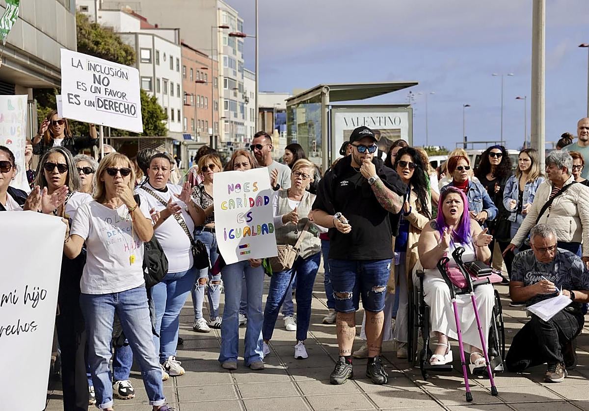 Manifestación de las familias por los derechos del alumnado con necesidades específicas el pasado febrero.