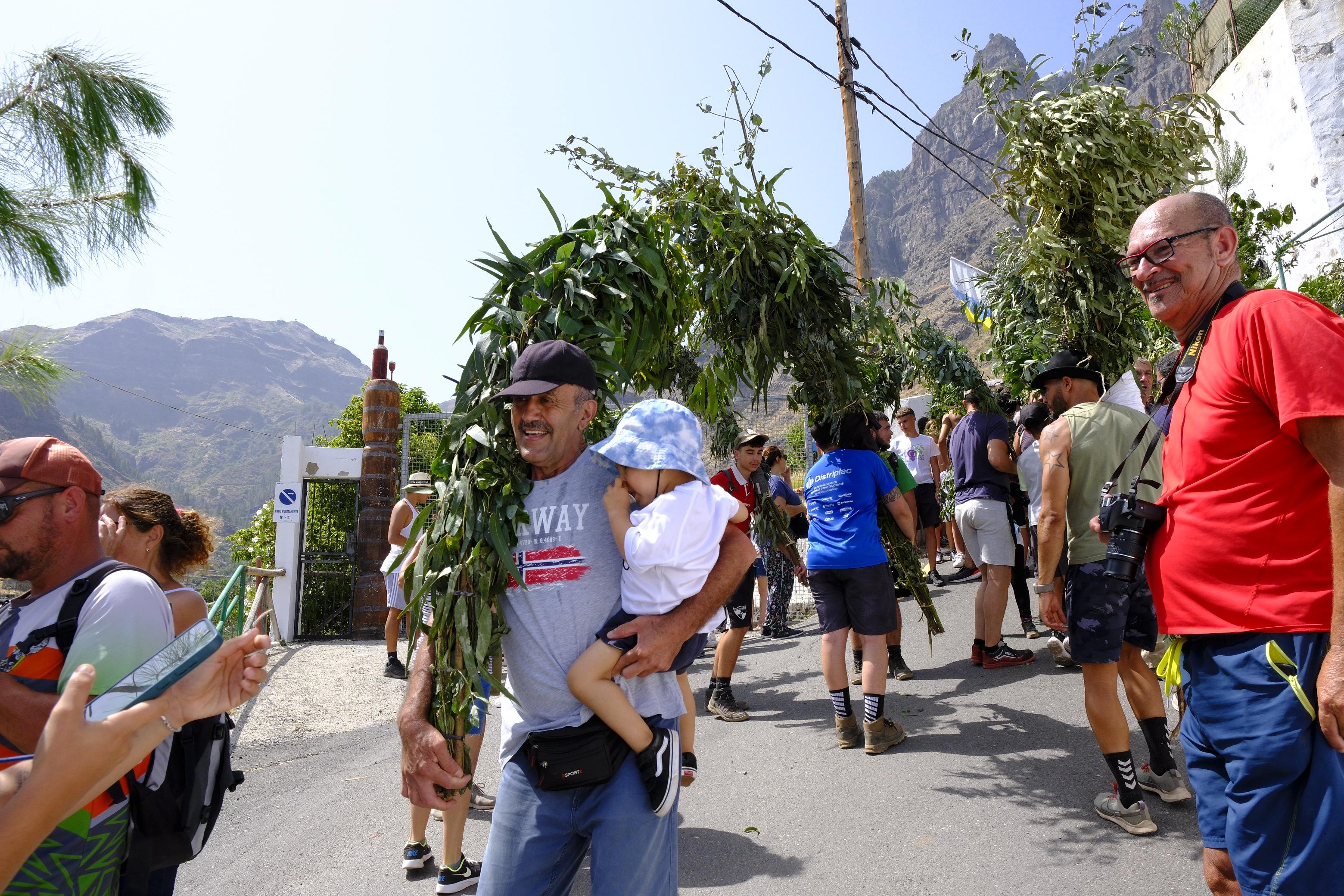 Agaete vibra con la Rama de San Pedro