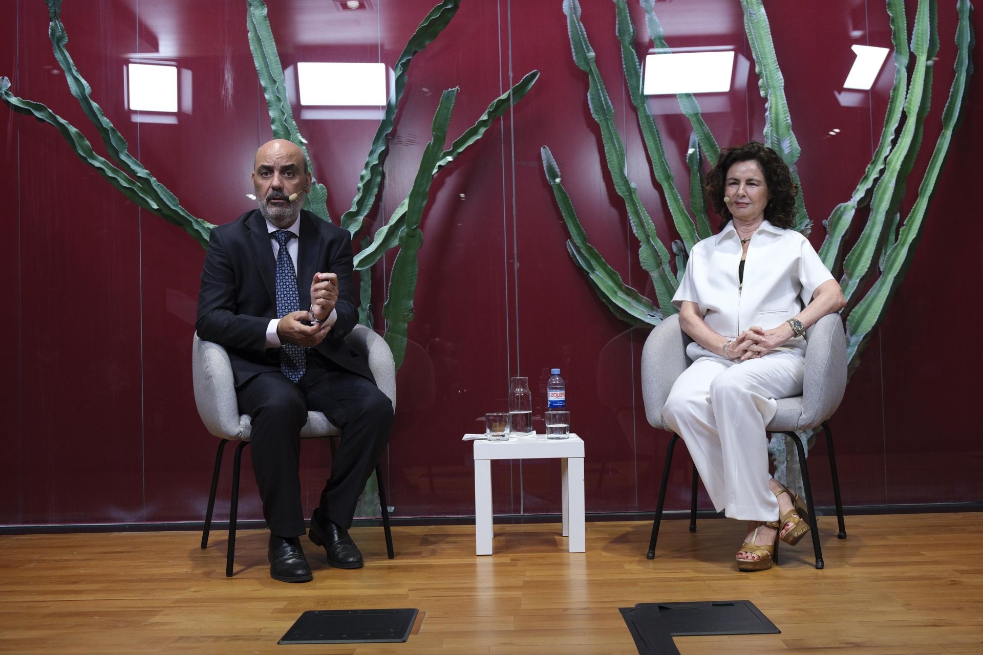 FORO CANARIAS7: Conversaciones con Matilde Asián, en imágenes