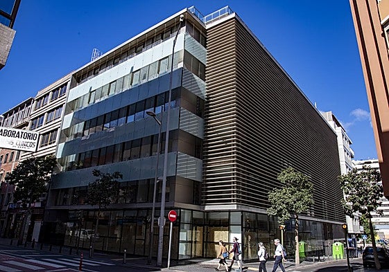 Imagen del edificio donde se situaban el antiguo cine Royal.