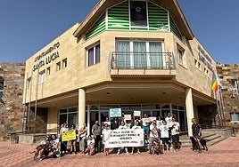 Protesta de los voluntarios de la asociación Carboneras.
