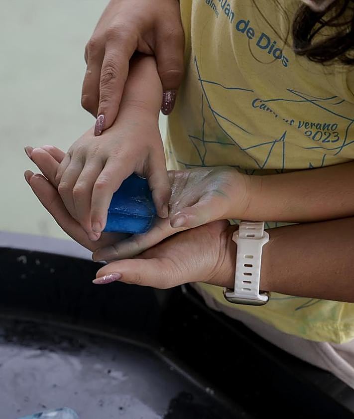 Imagen secundaria 2 - Más imágenes de la tercera edición del campamento de verano de San Juan de Dios.
