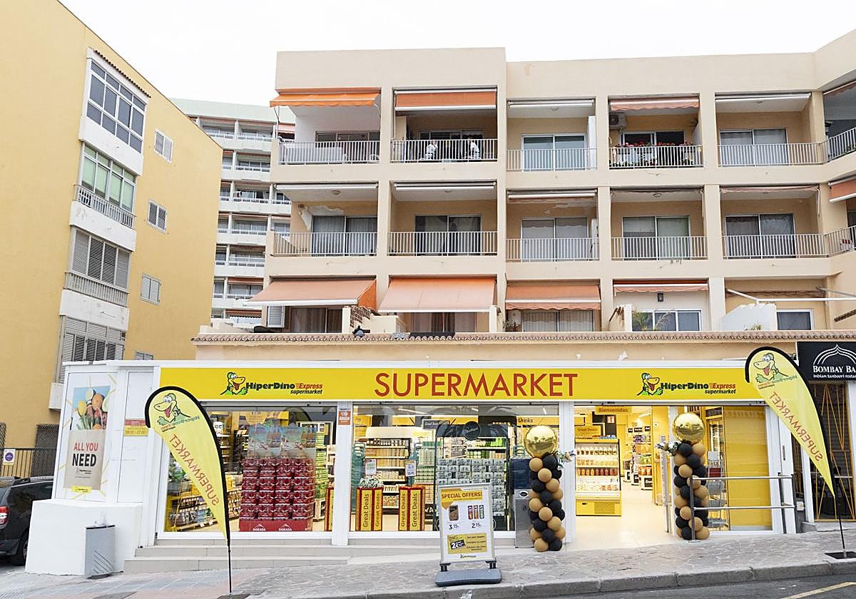 HiperDino reforma tres tiendas en Gran Canaria, Tenerife y Lanzarote y afianza su modernización