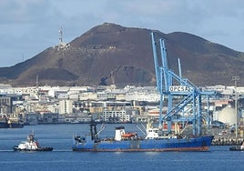 Un buque zombi «ruso» sin permiso de entrar a Las Palmas de Gran Canaria