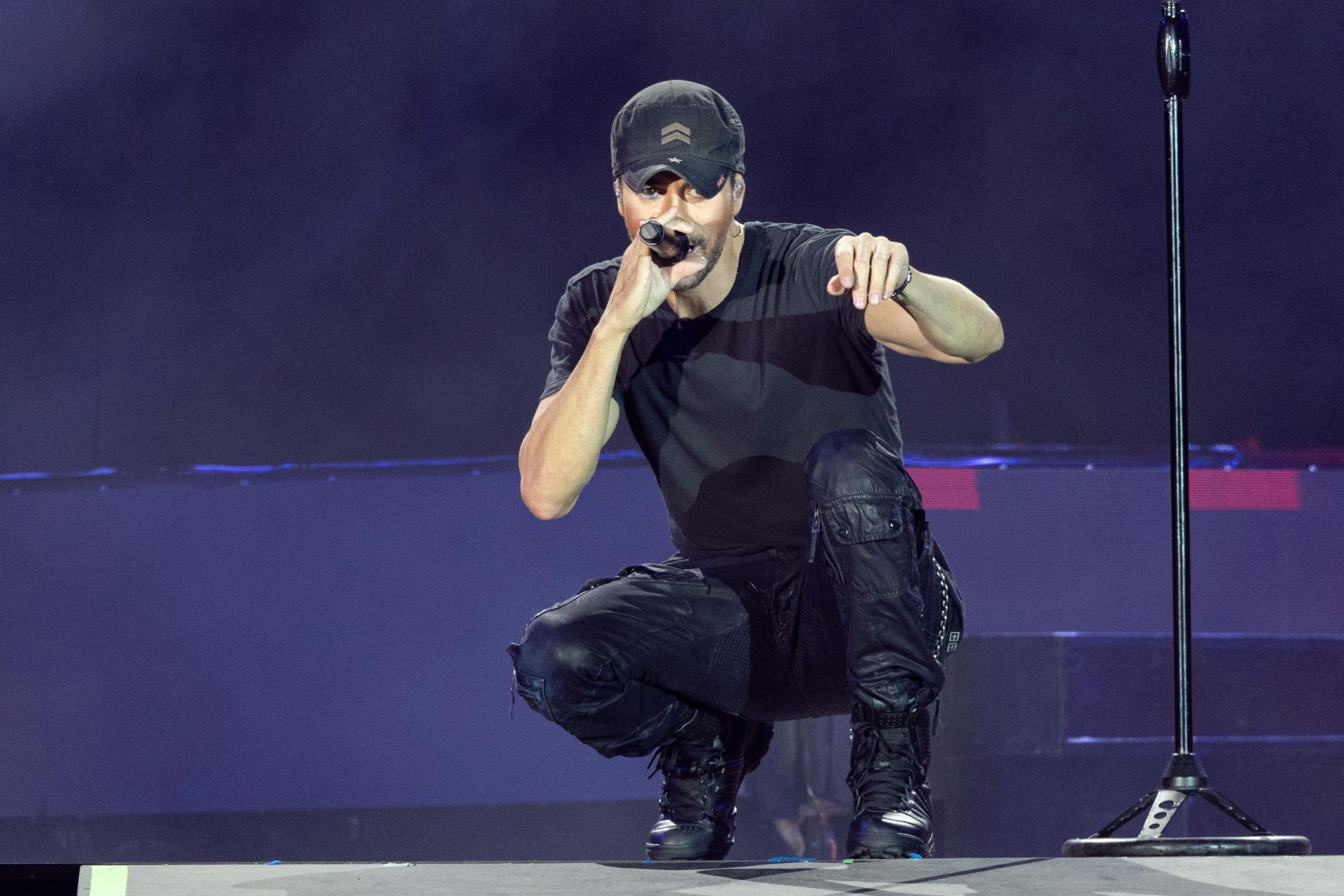 El Granca Live Fest vibra en su cierre con Emilia Mernes y Enrique Iglesias