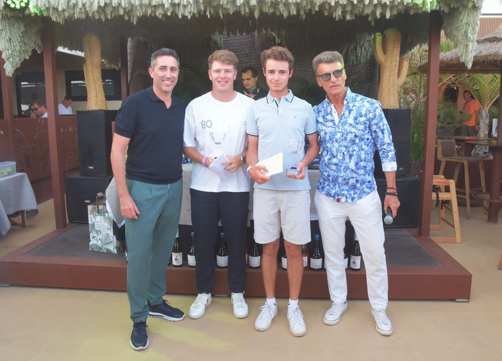 Así posaron los ganadores.