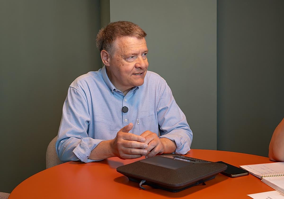 El economista y político Jordi Sevilla, durante la entrevista en la redacción de Canarias7.