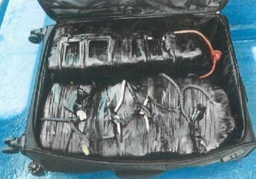 Así fue la operación en la que se detuvo a tres personas por ocultar 72 kilos de cocaína en el Puerto de Las Palmas