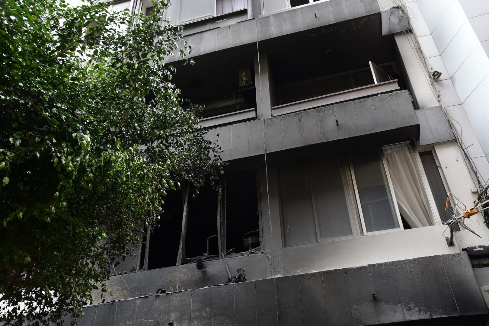 Un incendio en un edificio de seis plantas deja doce heridos en Las Palmas de Gran Canaria