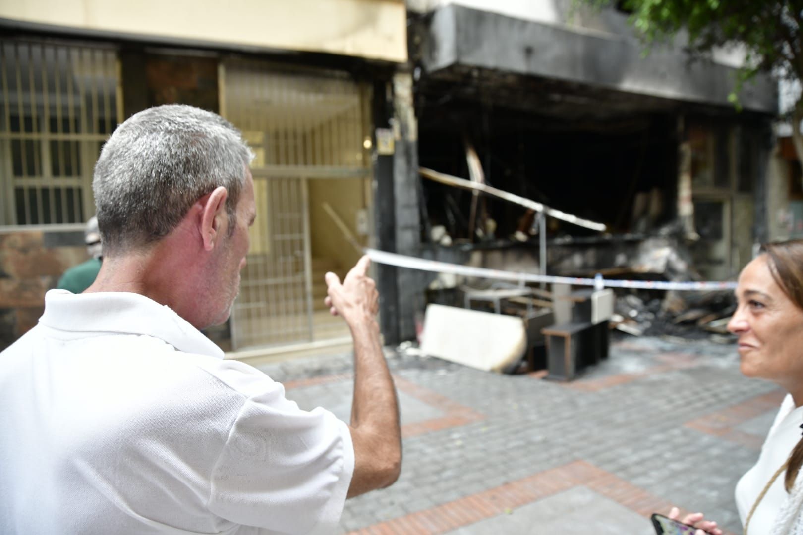 Un incendio en un edificio de seis plantas deja doce heridos en Las Palmas de Gran Canaria