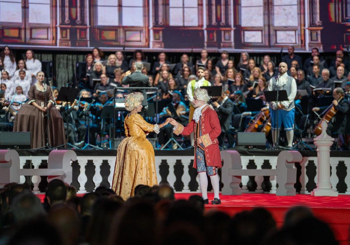Imagen principal - La Palma revive el esplendor del Siglo XVIII con la música y la danza del Minué