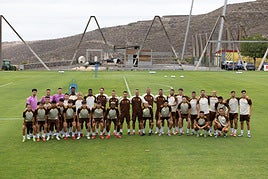 La UD Las Palmas ya suda en Barranco Seco