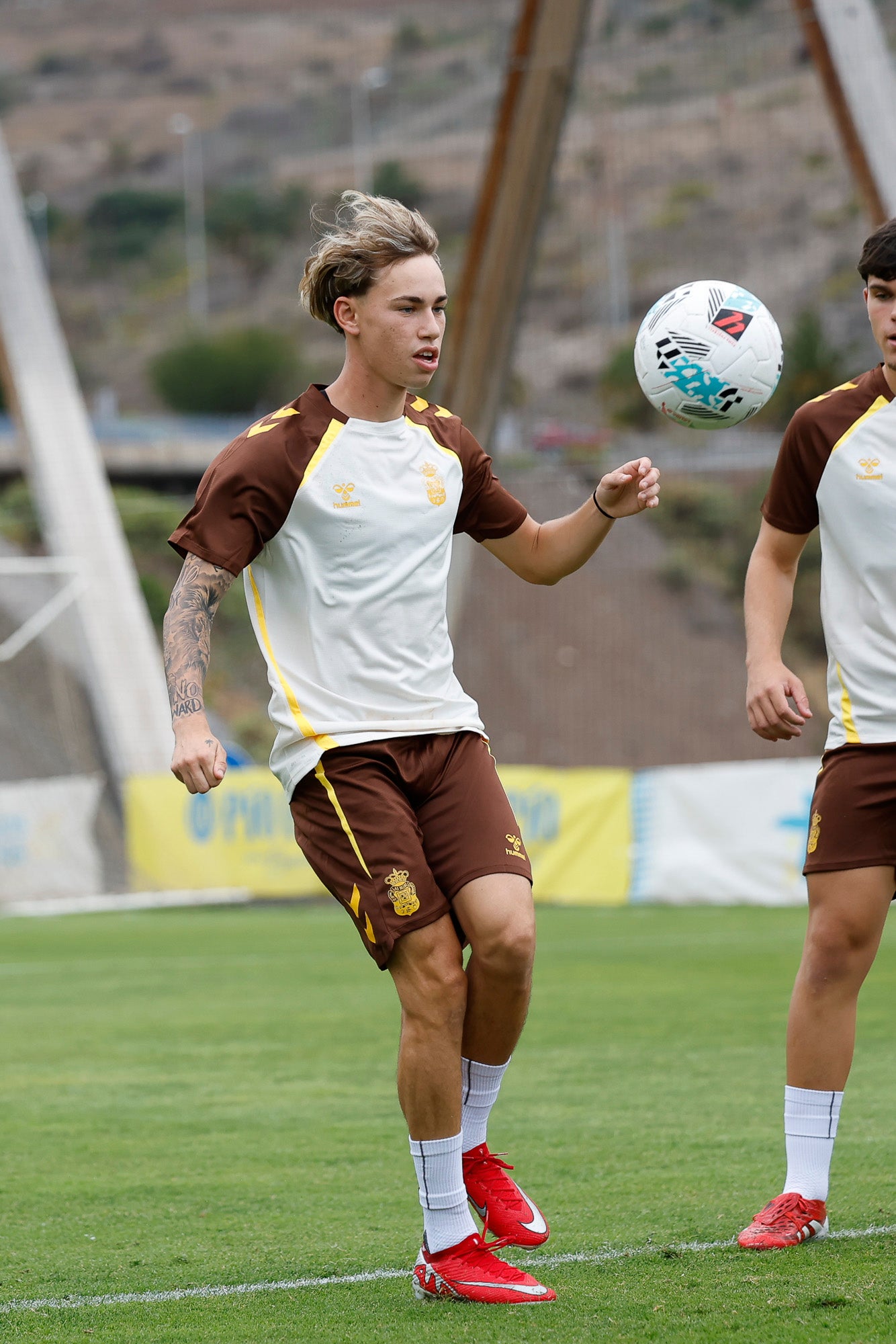 La UD Las Palmas ya suda en Barranco Seco